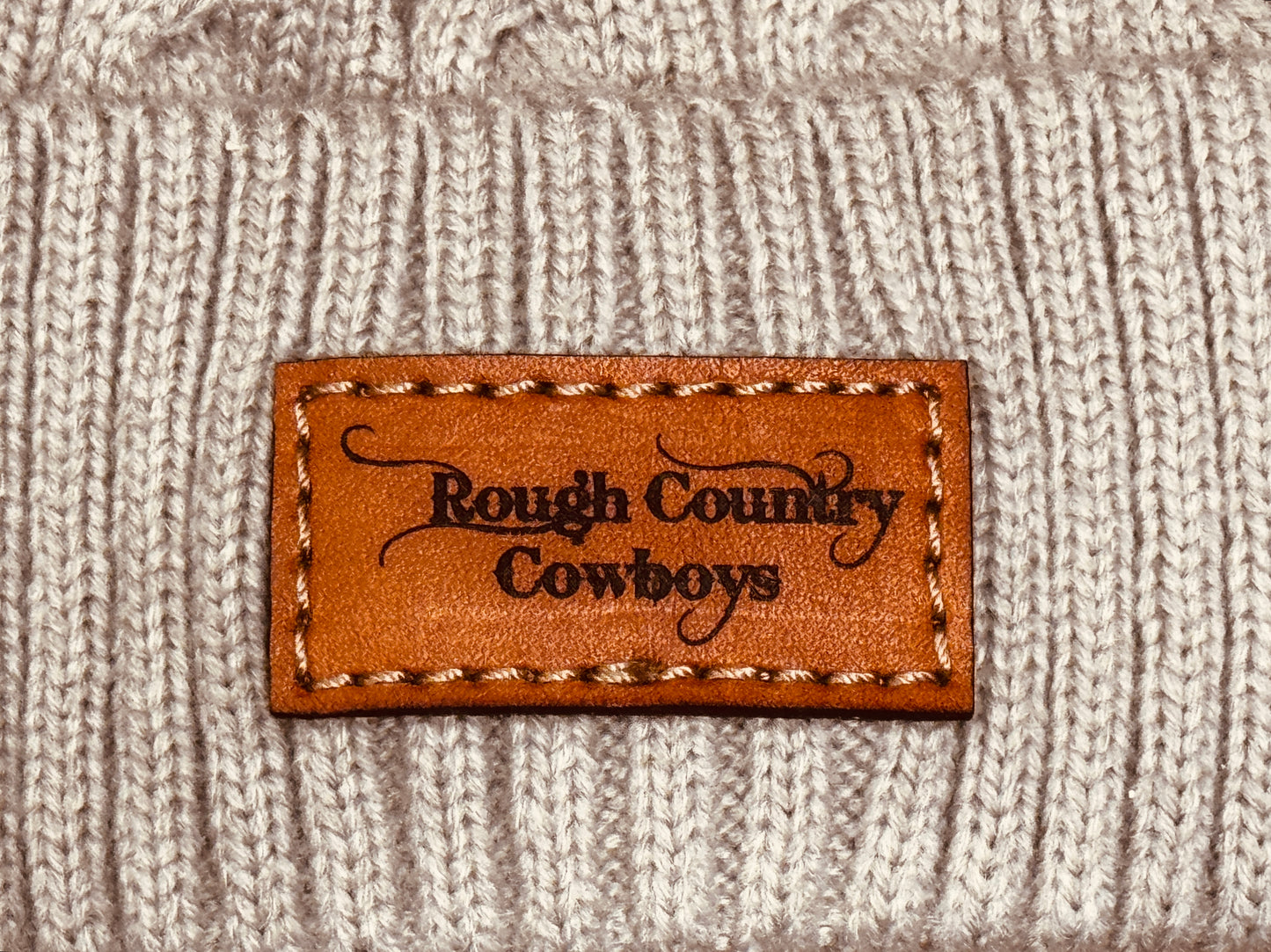 Oatmeal pom pom toque