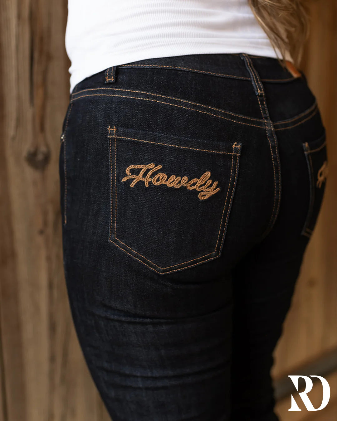 HOWDY DARK WASH JEANS