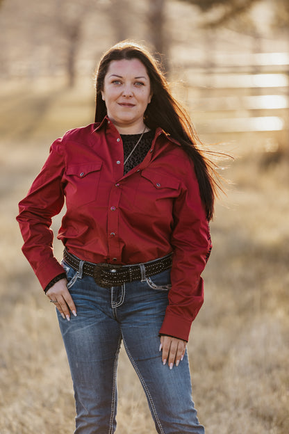 Ladies red long sleeve pearl snap western shirt